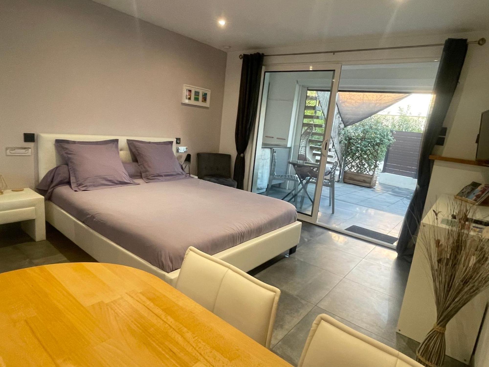 Apartamento A 400 M Confort Terrasse Clim Parking Hyères