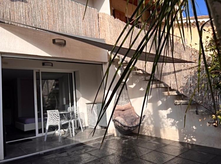A 400 M Confort Terrasse Clim Parking Apartment *