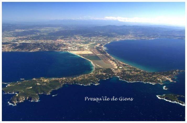 A 400 M Confort Terrasse Clim Parking * Hyères