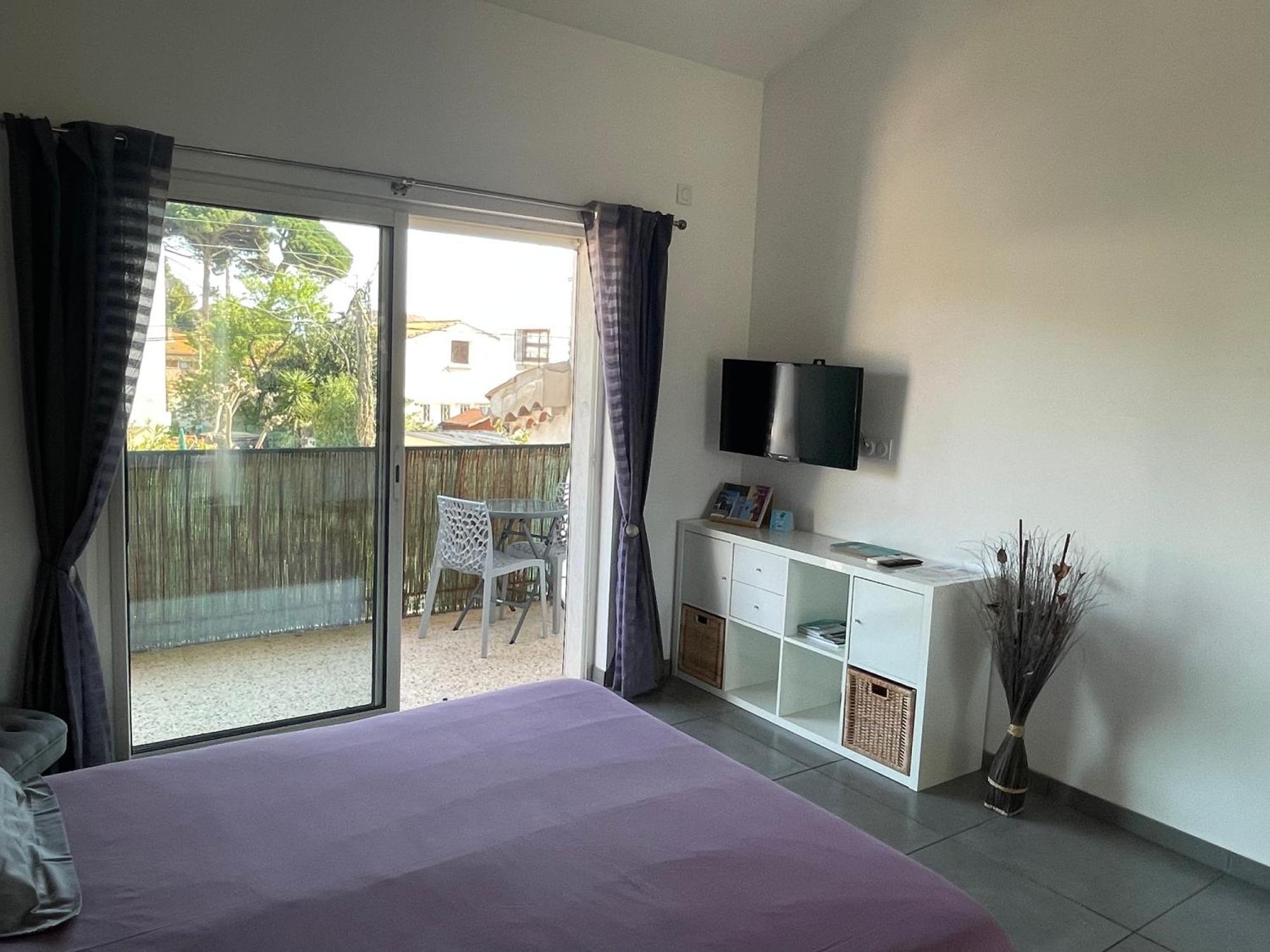 Appartement A 400 M Confort Terrasse Clim Parking *